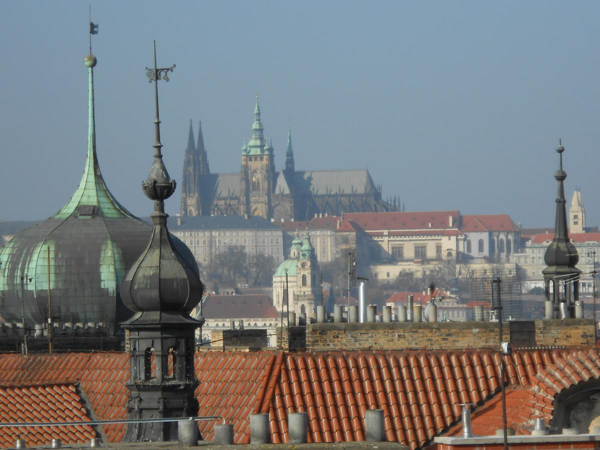 The Palace Suites And Apartments Prag Eksteriør billede